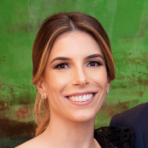 Thais Bittar